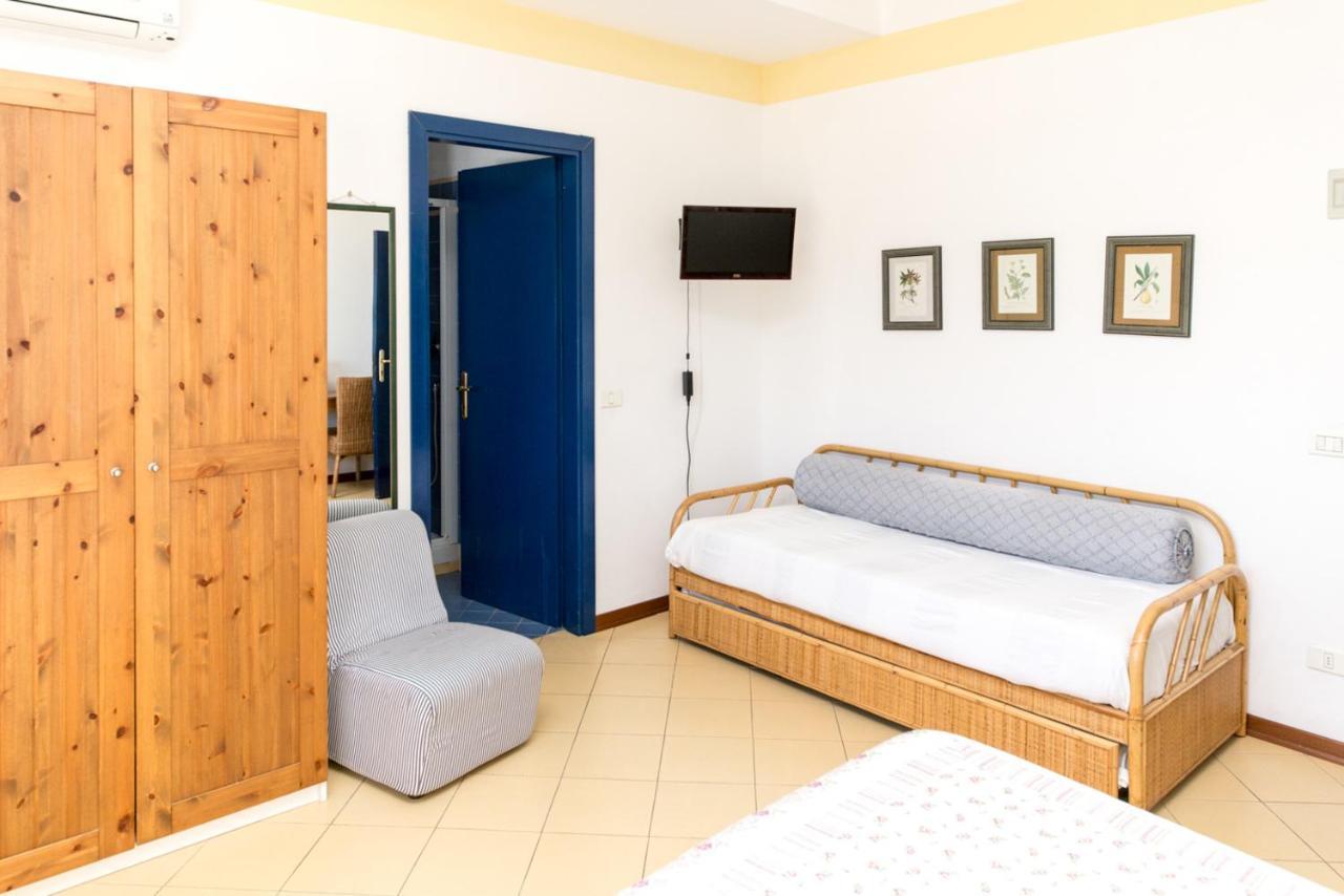 Hotel Sette Archi Bocca di Magra Bilik gambar