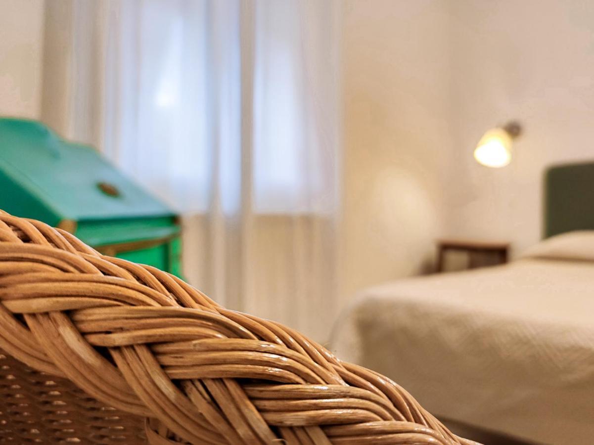 Hotel Sette Archi Bocca di Magra Luaran gambar