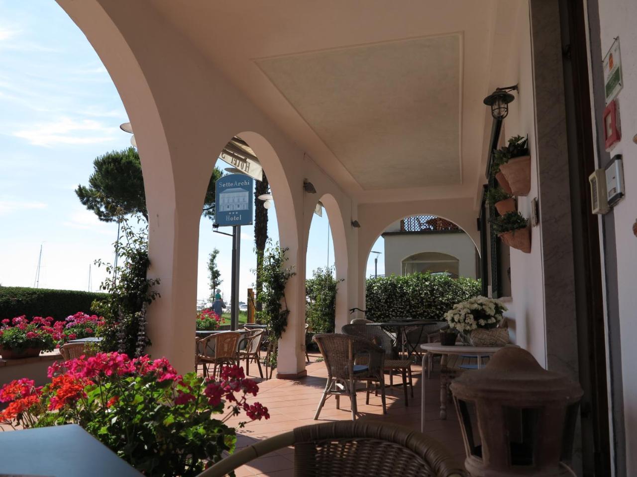 Hotel Sette Archi Bocca di Magra Luaran gambar
