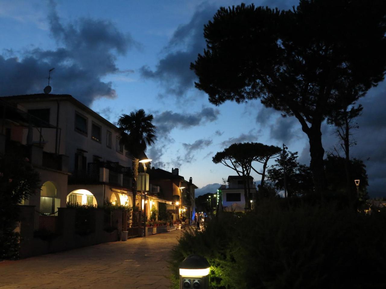 Hotel Sette Archi Bocca di Magra Luaran gambar